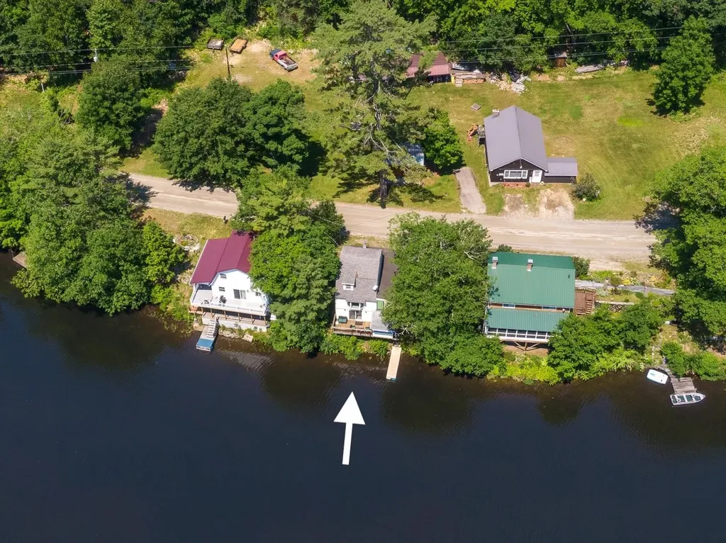 84 Dodge Pond Road Lyman NH 03585