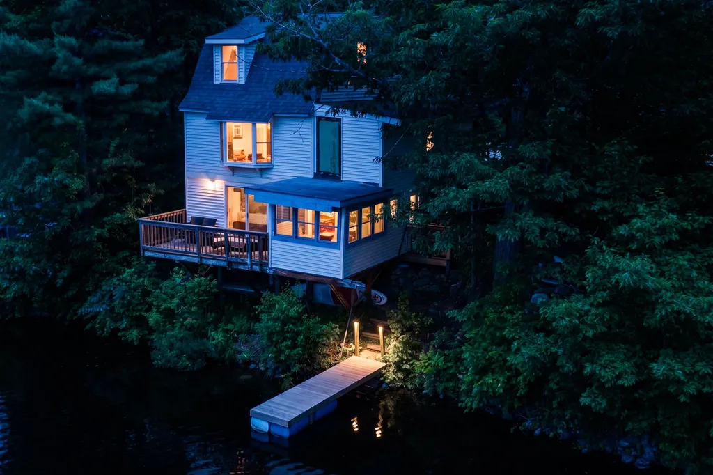 84 Dodge Pond Road Lyman NH 03585