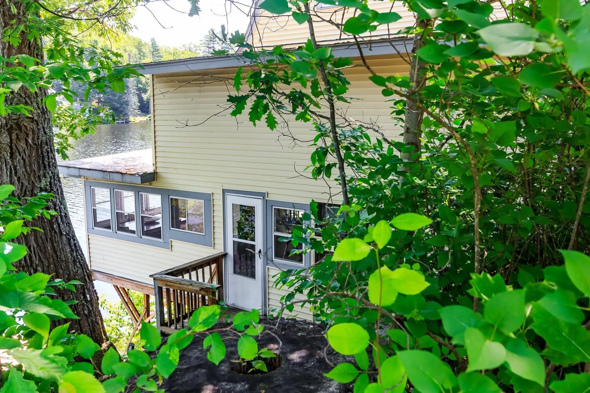 84 Dodge Pond Road Lyman NH 03585