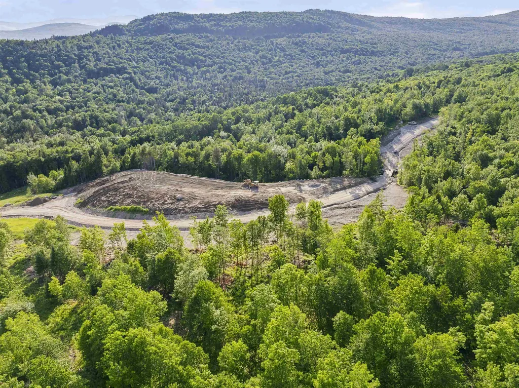 Lot 15 Ginnie Lane Errol NH 03579
