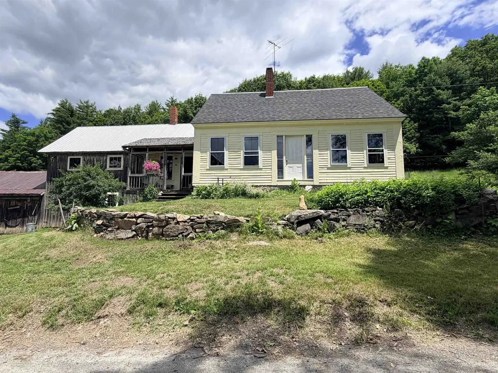 575 Somers Road Peacham VT 05862