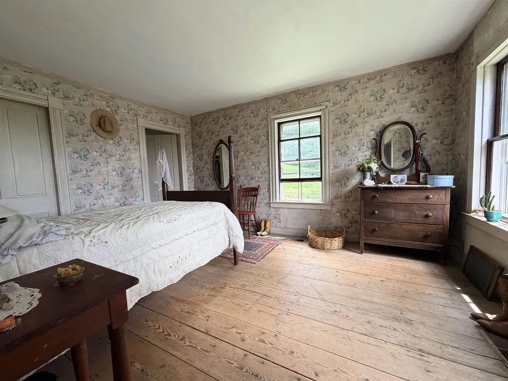575 Somers Road Peacham VT 05862