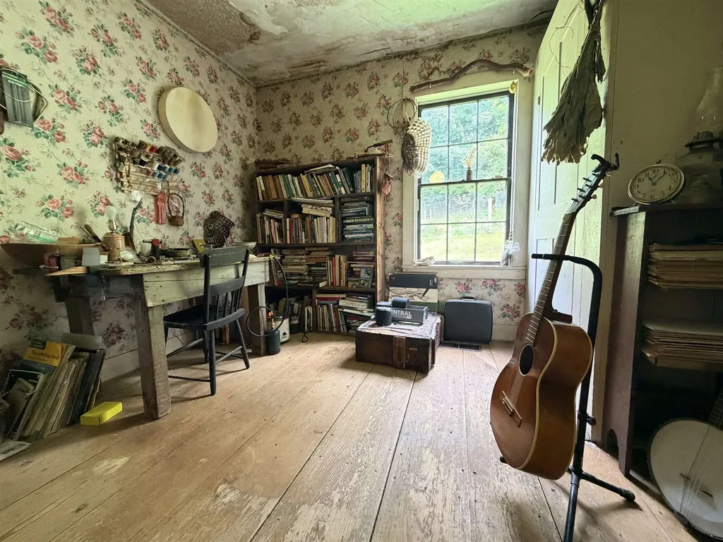 575 Somers Road Peacham VT 05862