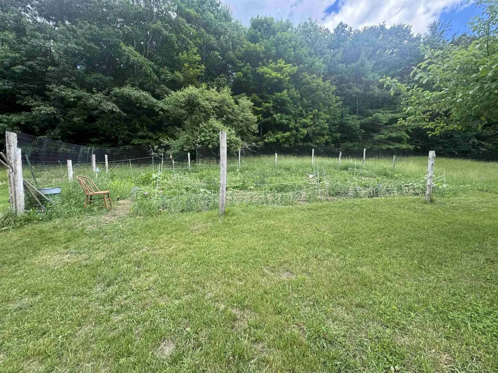 575 Somers Road Peacham VT 05862