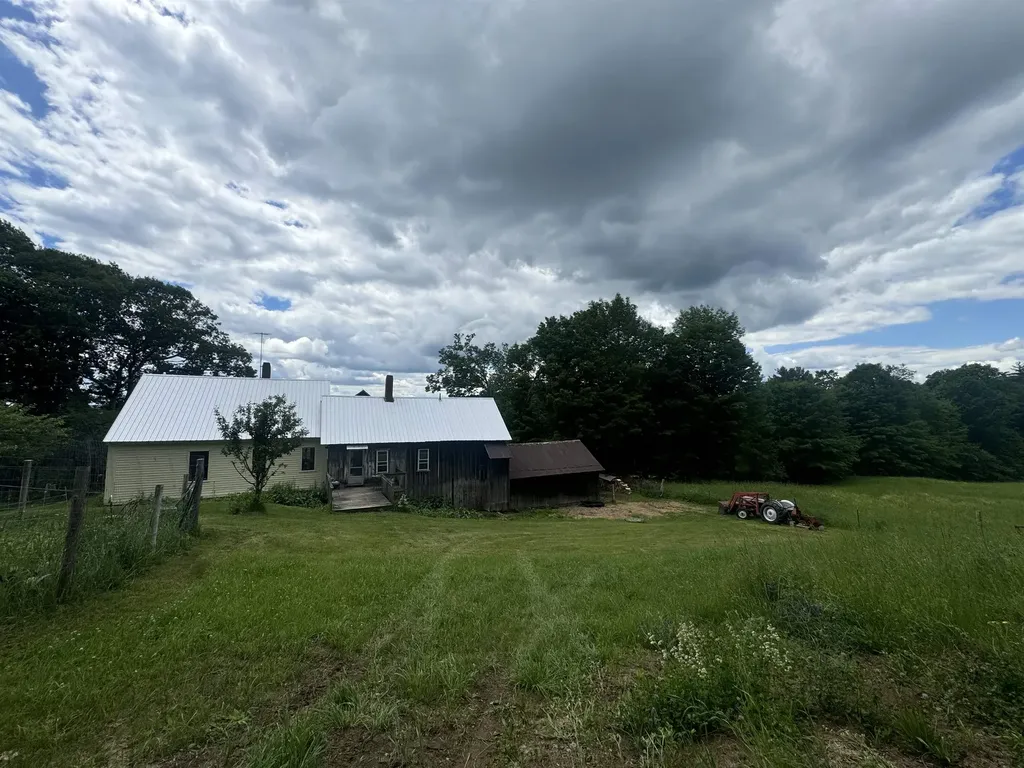 575 Somers Road Peacham VT 05862