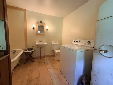 575 Somers Road Peacham VT 05862
