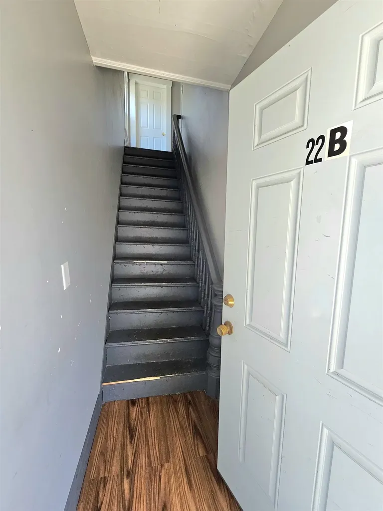 22 Beech Street Nashua NH 03060