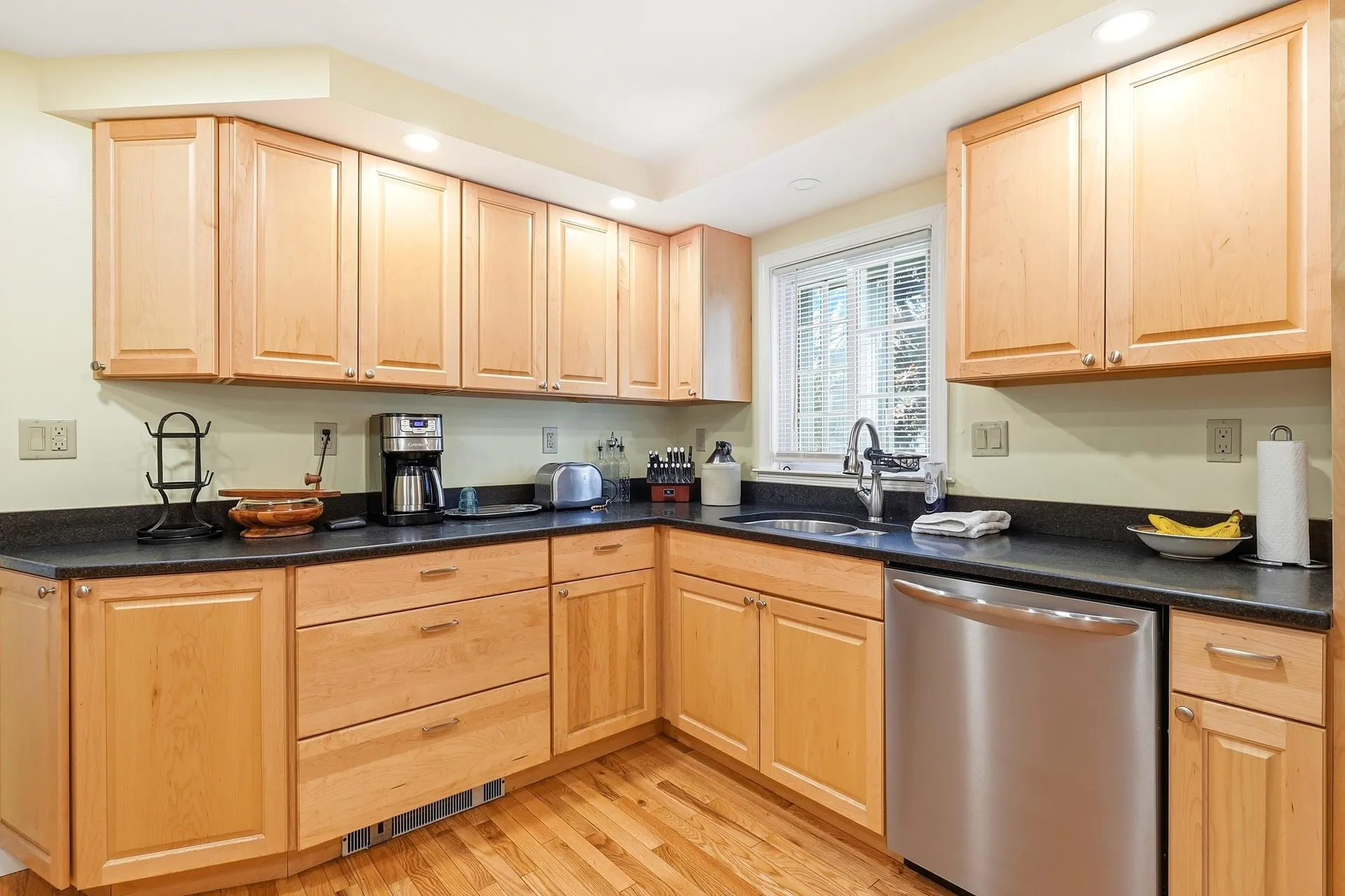 49 Aurore Avenue Manchester NH 03109