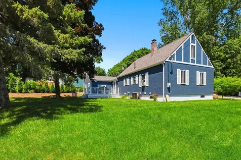 49 Aurore Avenue Manchester NH 03109