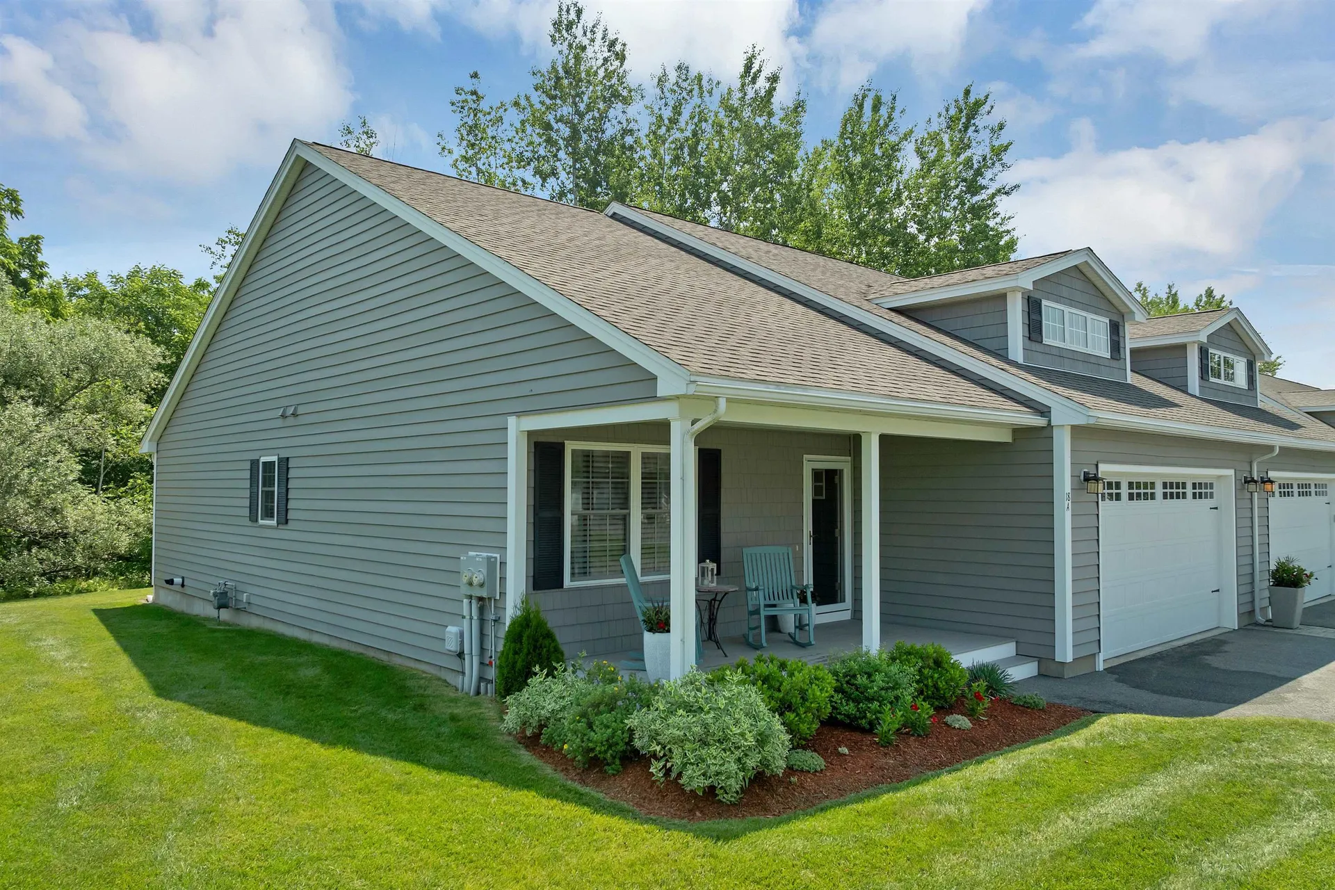 18 Weymouth Court Hudson NH 03051