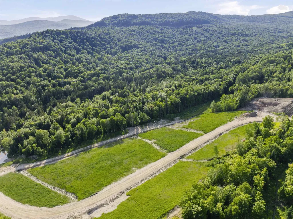 Lot 3 Ginnie Lane Errol NH 03579