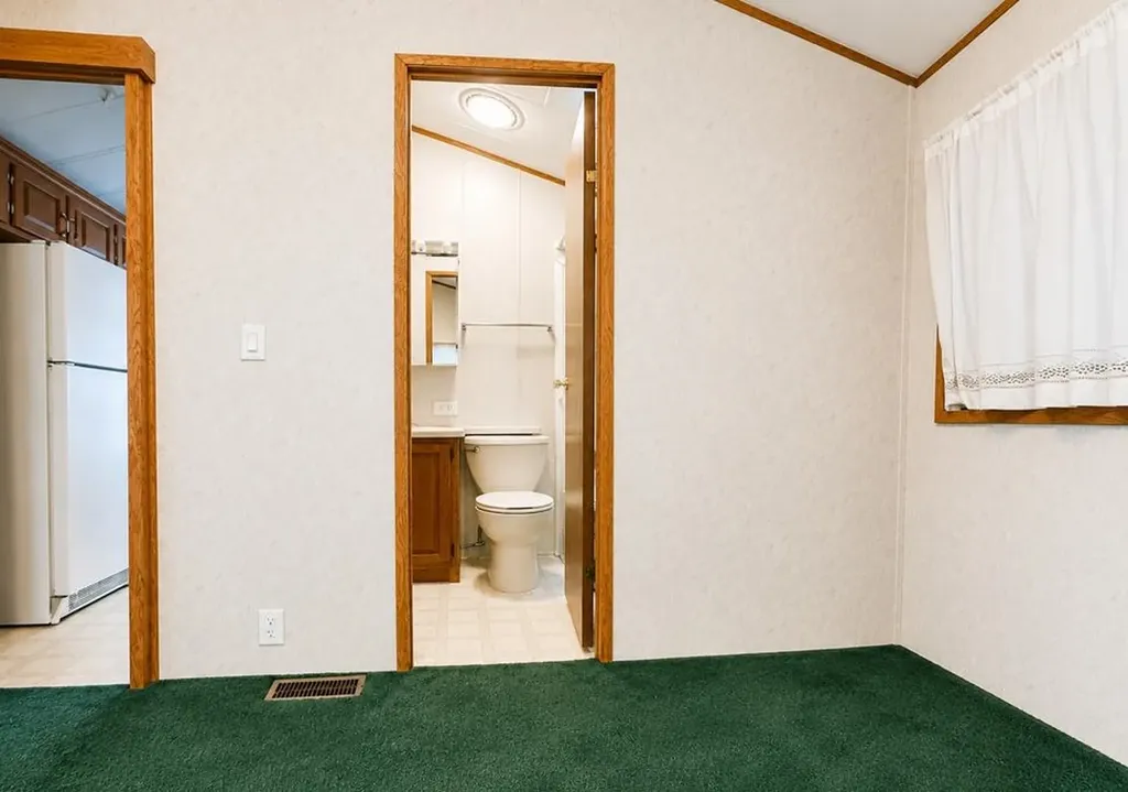 79 Ottawa Lane Rochester NH 03867
