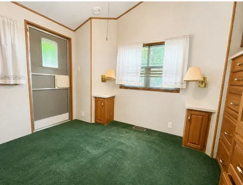 79 Ottawa Lane Rochester NH 03867