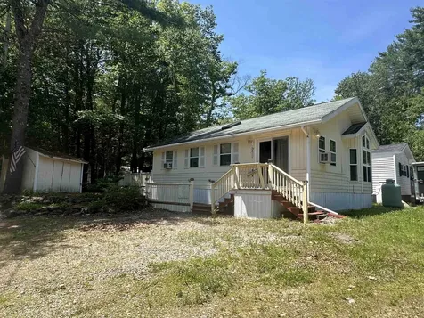 79 Ottawa Lane Rochester NH 03867
