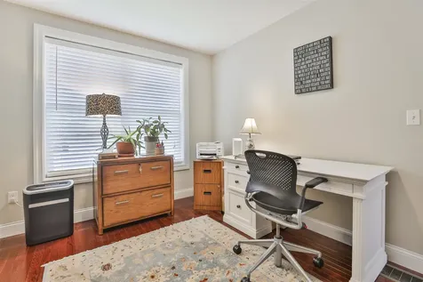 35 Furnival Road Nashua NH 03064