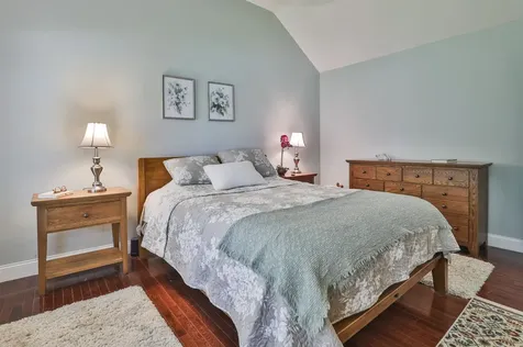 35 Furnival Road Nashua NH 03064