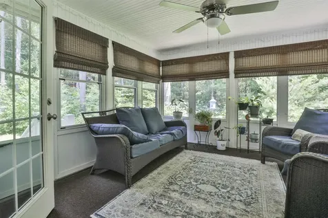 35 Furnival Road Nashua NH 03064