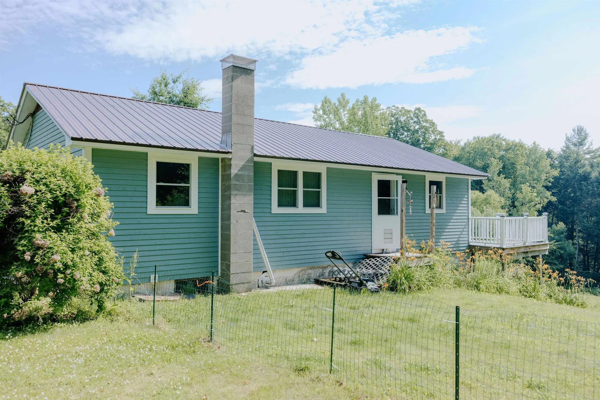 253 Farnsworth Circle Westminster VT 05158