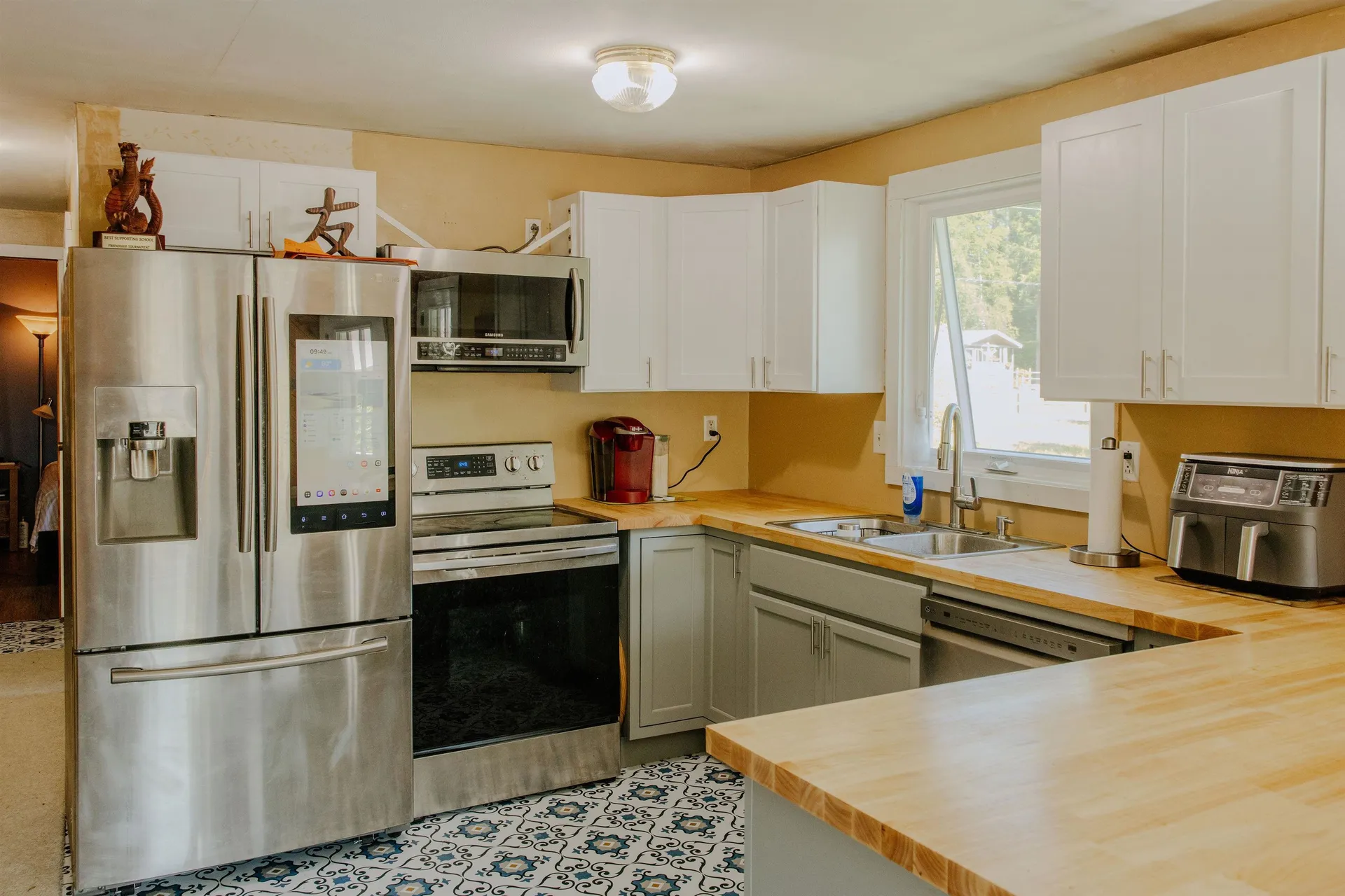 253 Farnsworth Circle Westminster VT 05158