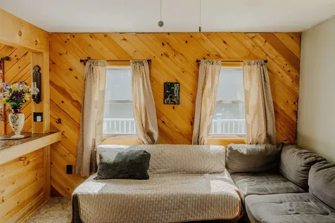 253 Farnsworth Circle Westminster VT 05158
