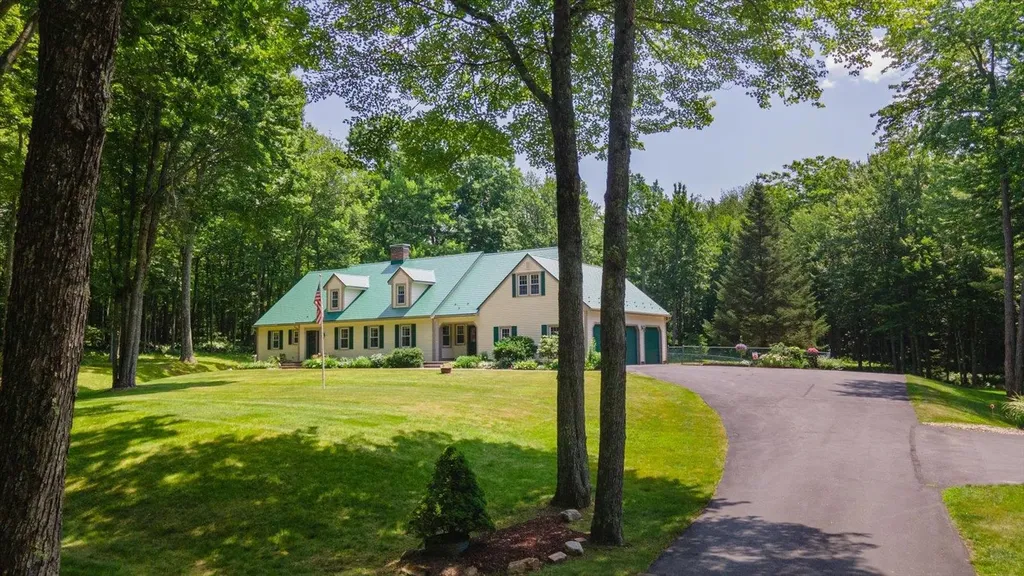 185 Thomas Road Rindge NH 03461