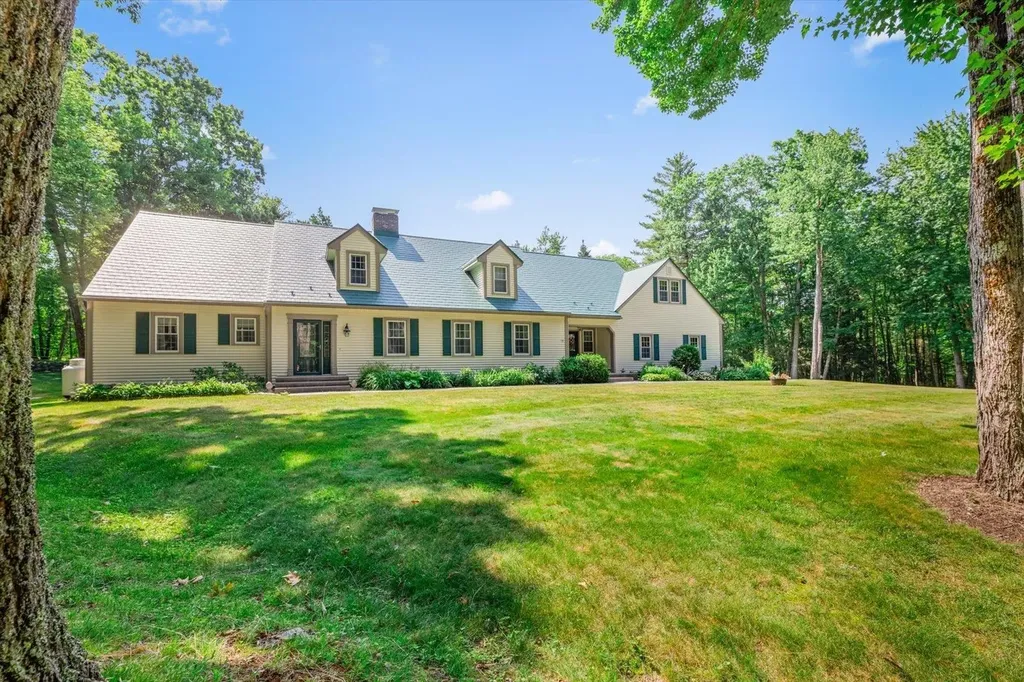 185 Thomas Road Rindge NH 03461