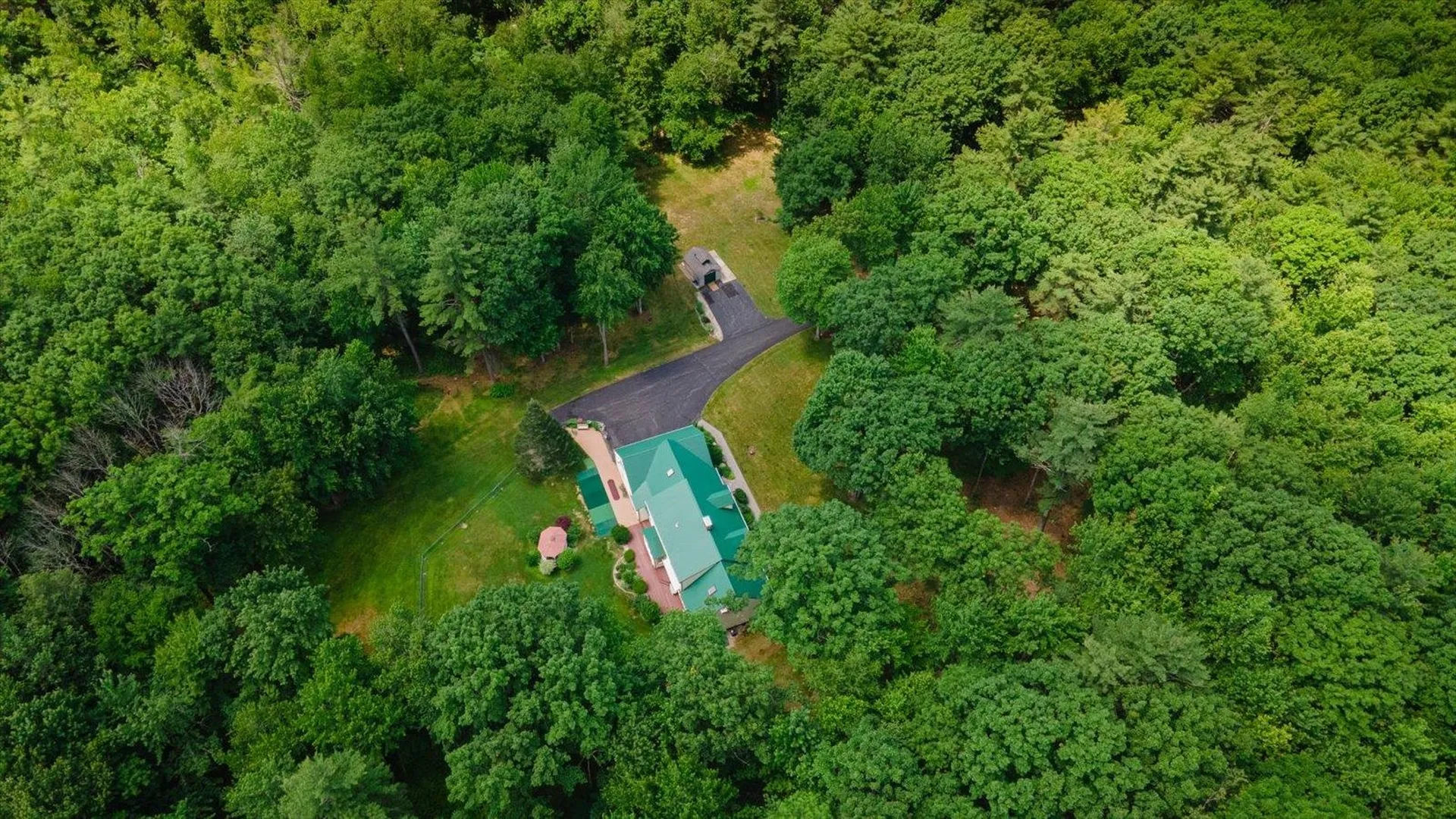 185 Thomas Road Rindge NH 03461