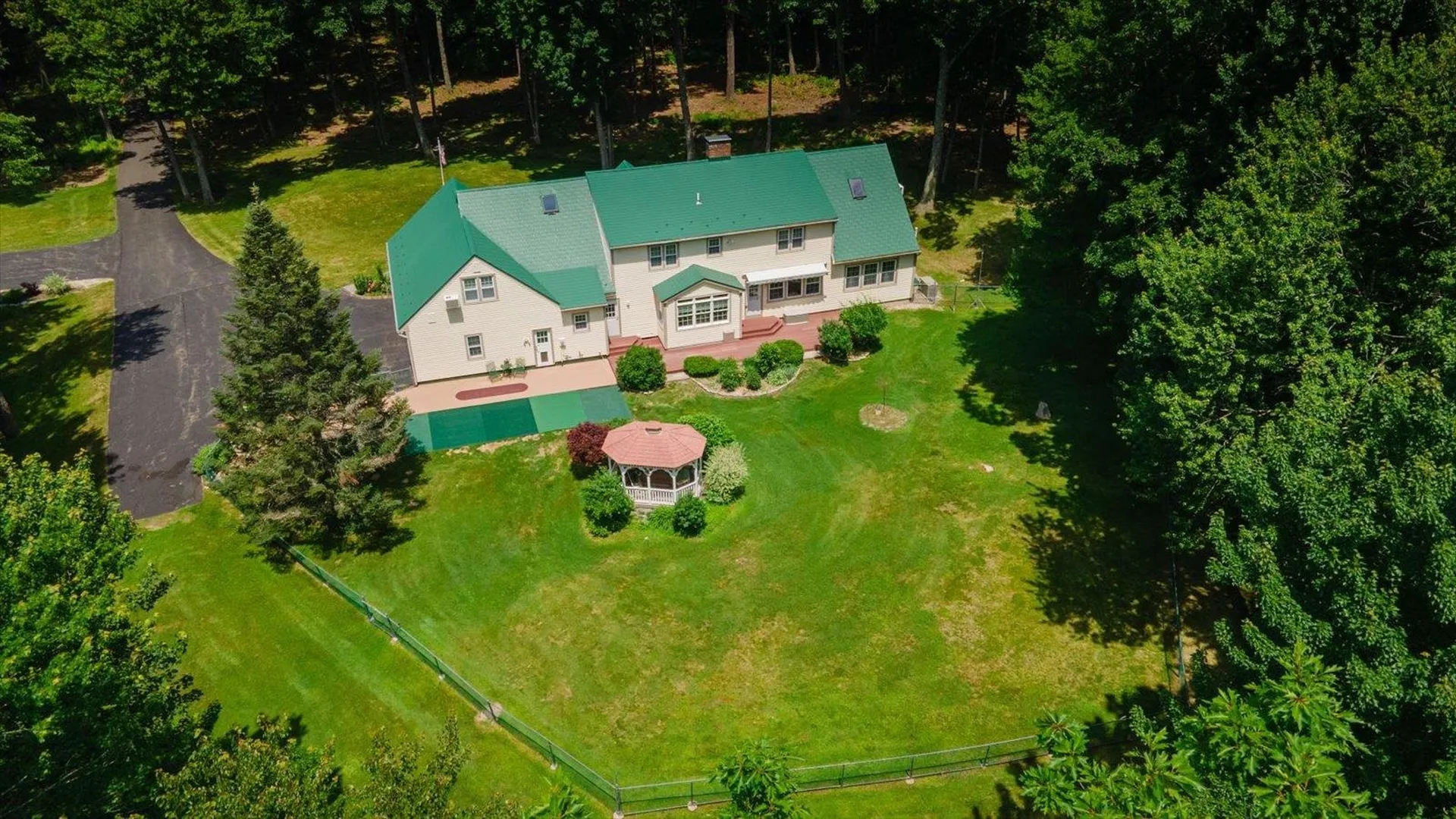 185 Thomas Road Rindge NH 03461