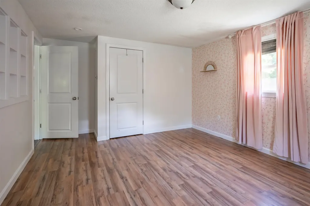 215 Fox Farm Road New Ipswich NH 03071