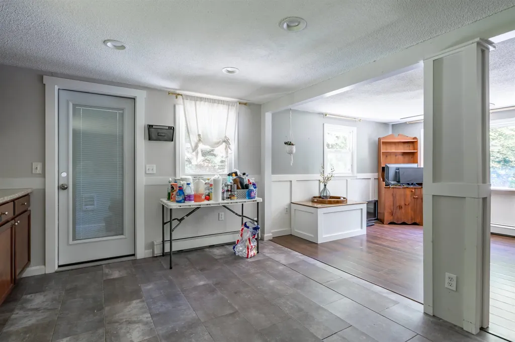 215 Fox Farm Road New Ipswich NH 03071
