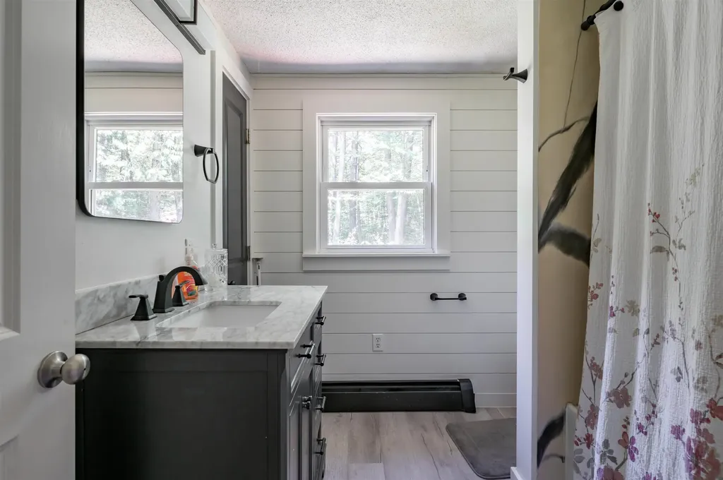 215 Fox Farm Road New Ipswich NH 03071