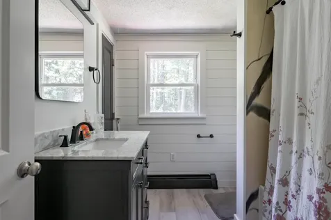 215 Fox Farm Road New Ipswich NH 03071