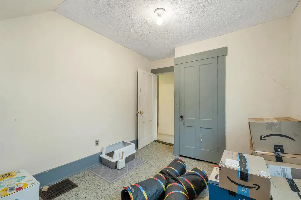110 Spring Street Laconia NH 03246
