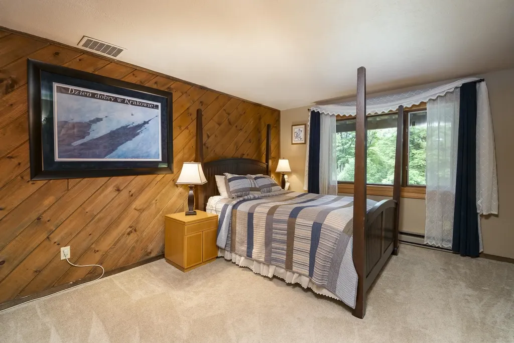 218 Lakewood Drive Killington VT 05751
