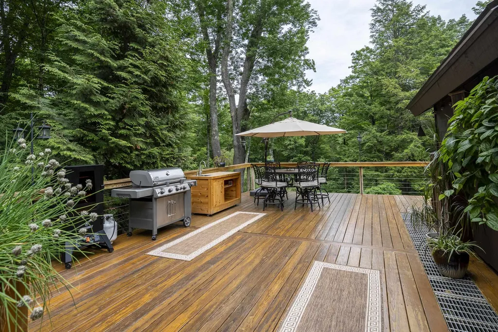 218 Lakewood Drive Killington VT 05751