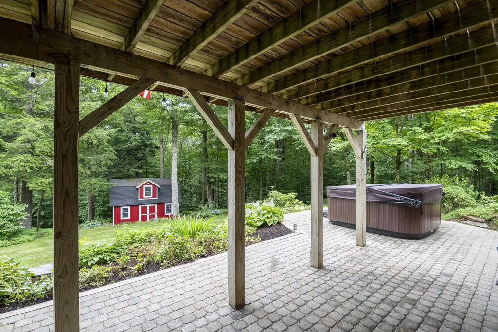 218 Lakewood Drive Killington VT 05751