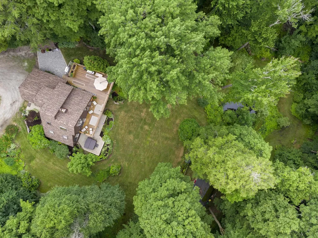 218 Lakewood Drive Killington VT 05751