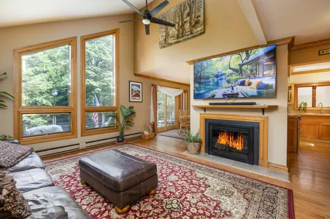 218 Lakewood Drive Killington VT 05751