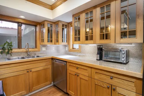 218 Lakewood Drive Killington VT 05751