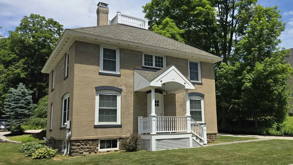 391 W Main Street Tilton NH 03276