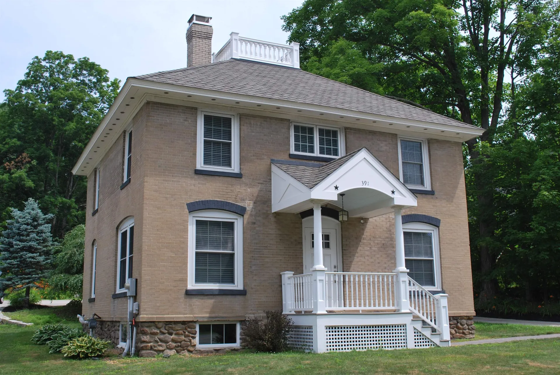 391 W Main Street Tilton NH 03276