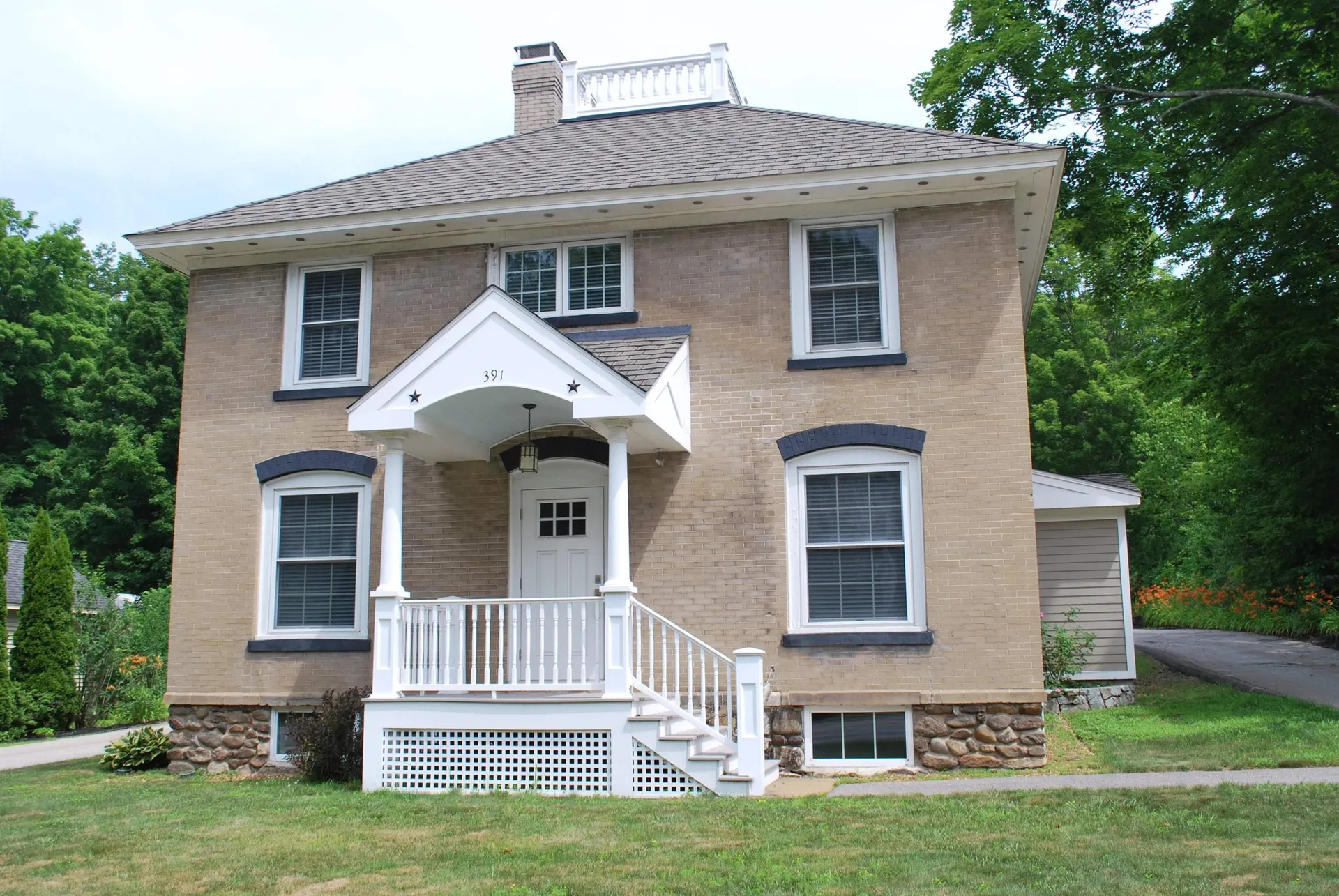 391 W Main Street Tilton NH 03276