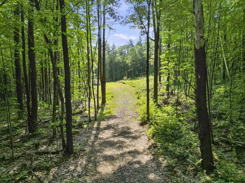 468 Skyboro Road Pownal VT 05261