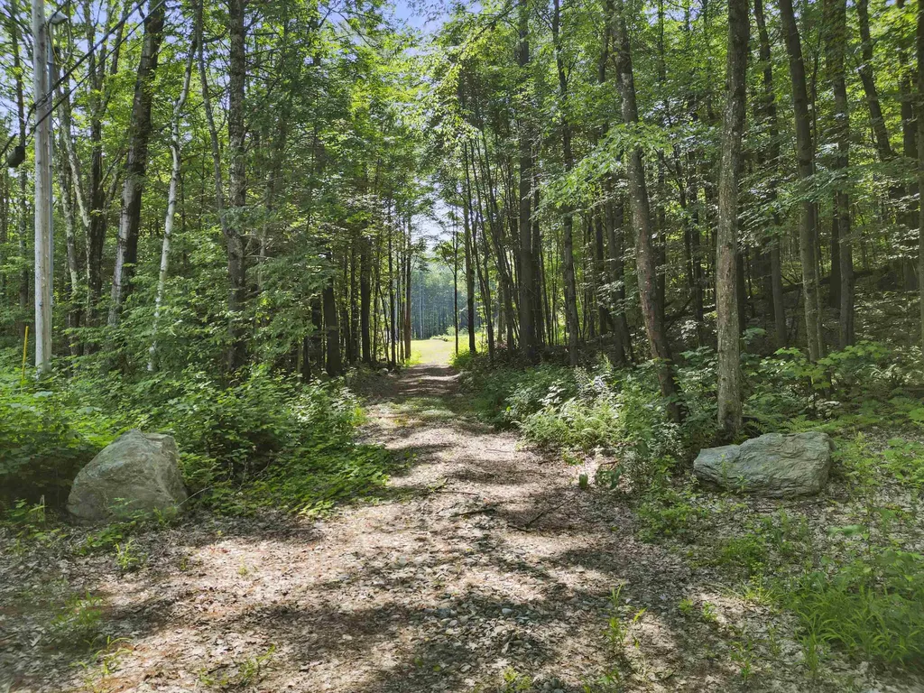 468 Skyboro Road Pownal VT 05261