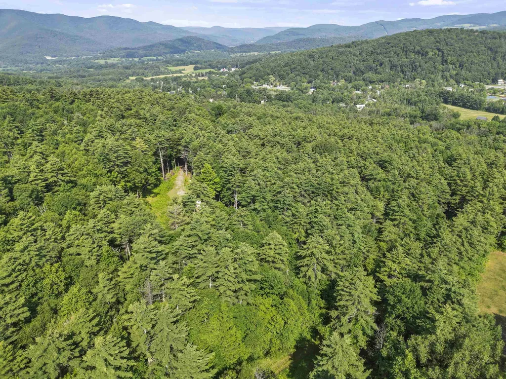 468 Skyboro Road Pownal VT 05261