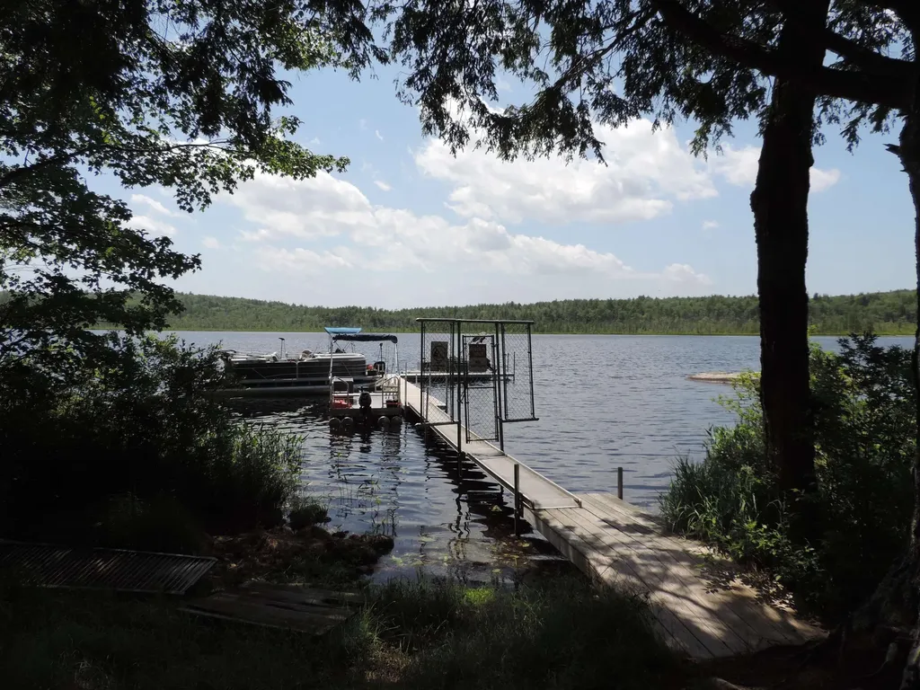 143 Lakeside Drive Fitzwilliam NH 03447