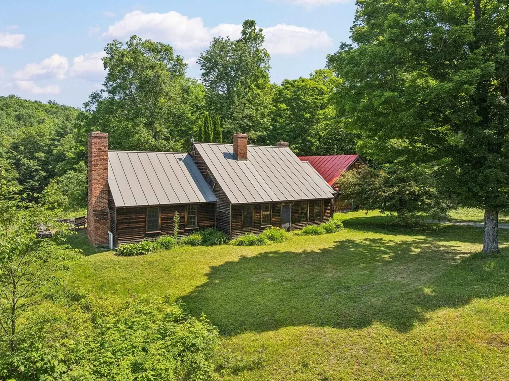 38 Ordway Road Strafford VT 05065