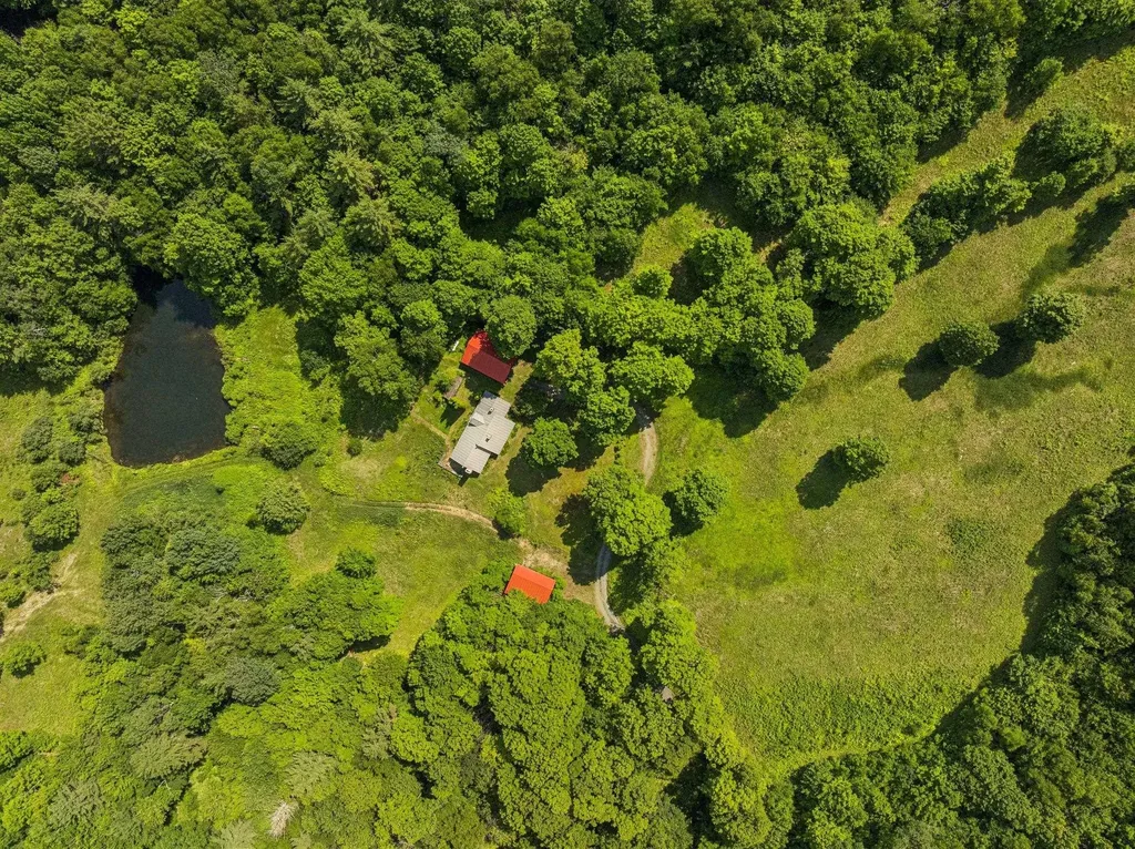 38 Ordway Road Strafford VT 05065
