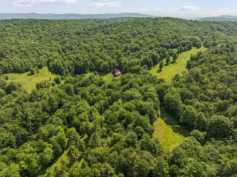 38 Ordway Road Strafford VT 05065