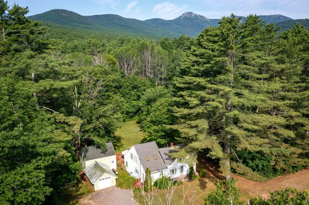 2478 Nh Route 16 Albany NH 03818